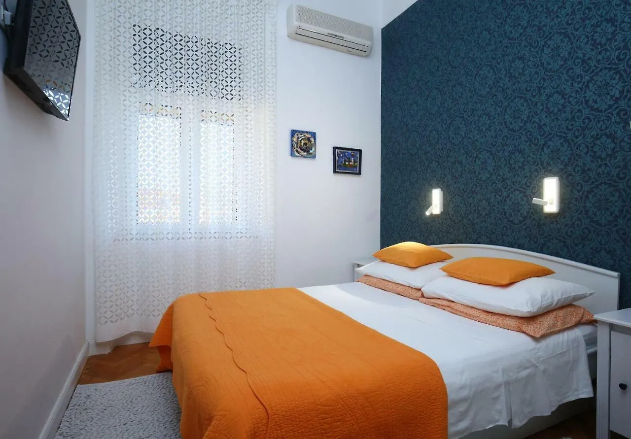 Lovely Apartments Marmont With Balconies In The Heart Of Split 0*,
